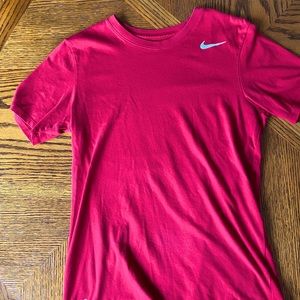 EUC Nike Dri-Fit T-Shirt